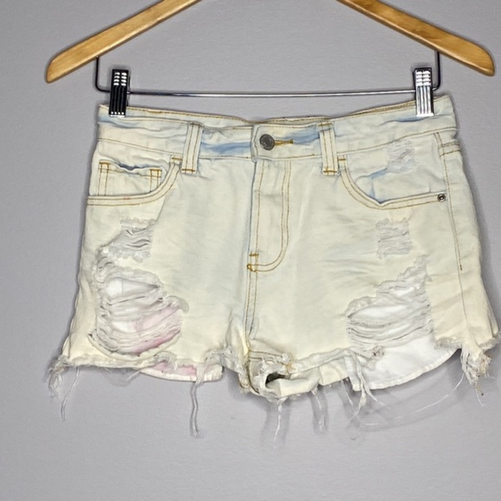 Distressed raw‎ tie dye denim shorts